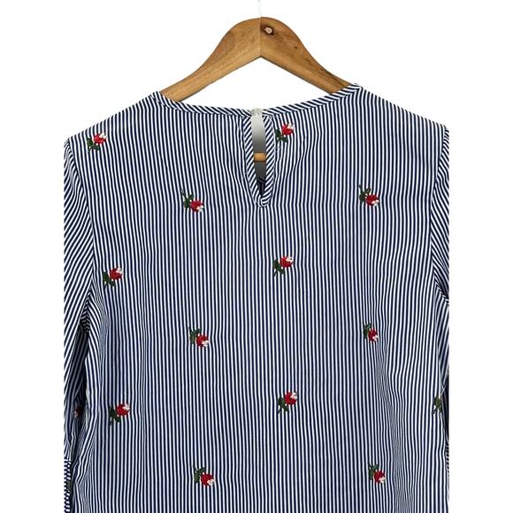 Kontro J Blue & White Stripe Embroidered Flowers Blouse - Medium - Picture 8 of 10